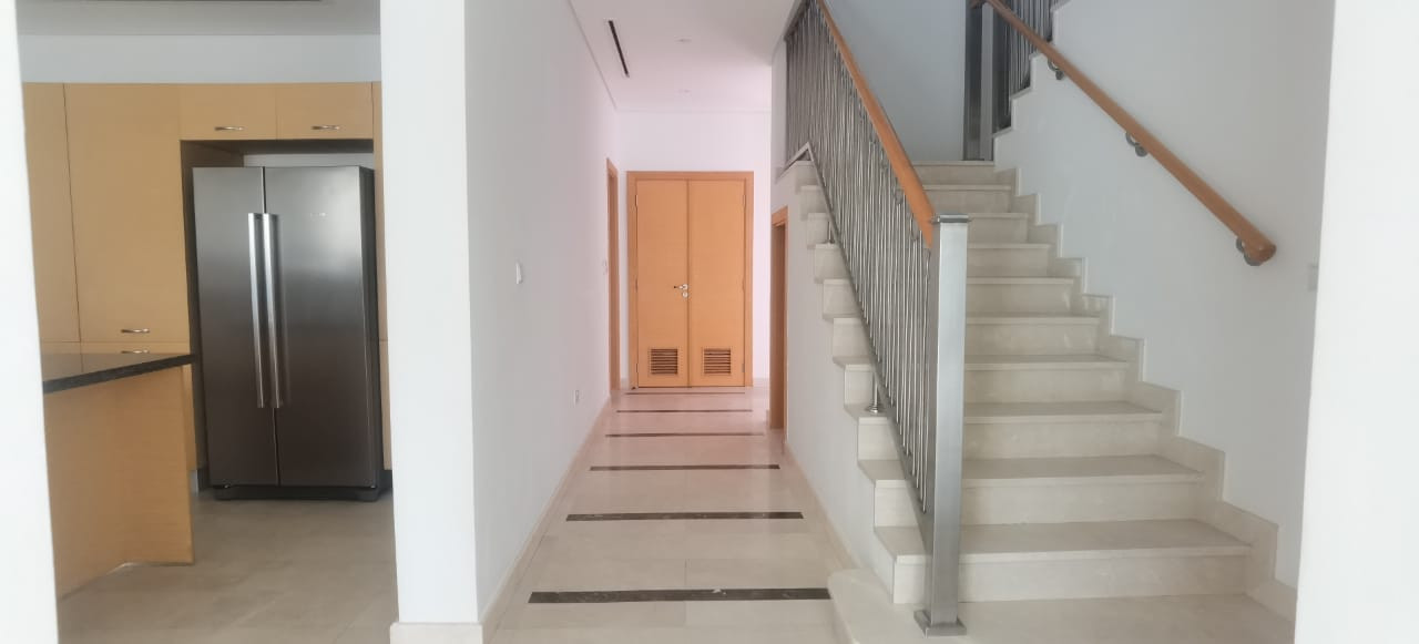 PRIME LOCATION - TYPE A - CORNER UNIT 5