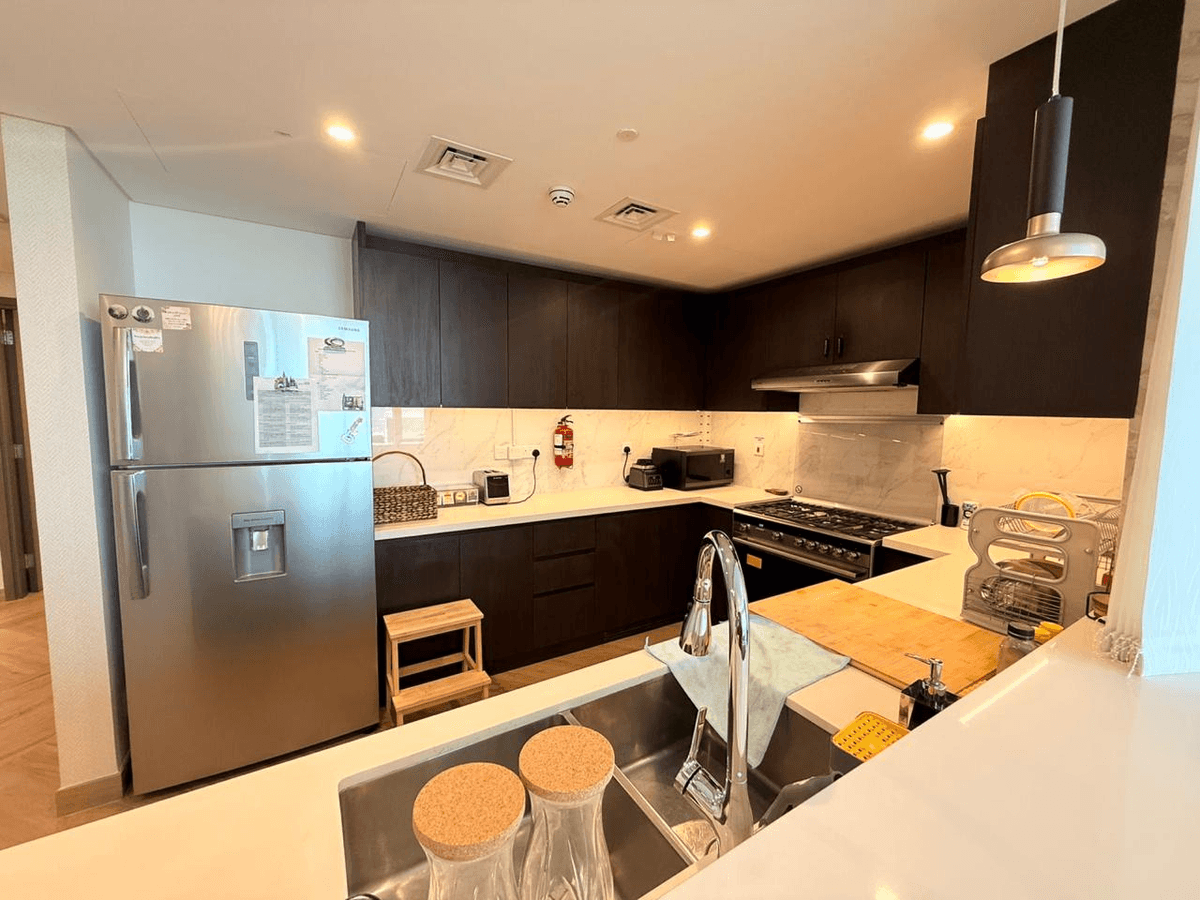 Close to Downtown and Business Bay | Furnished 3