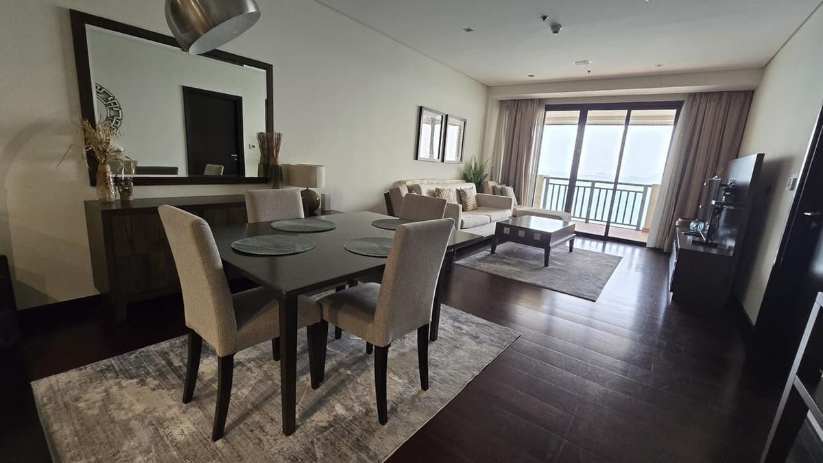 Luxury Sea View 1BR | Fully Upgraded 4