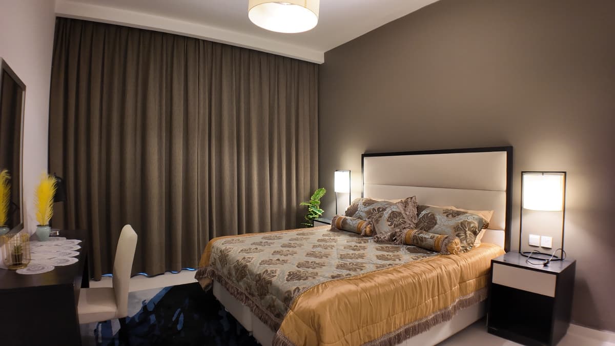 High-Floor| Spacious | Fully Furnished 5