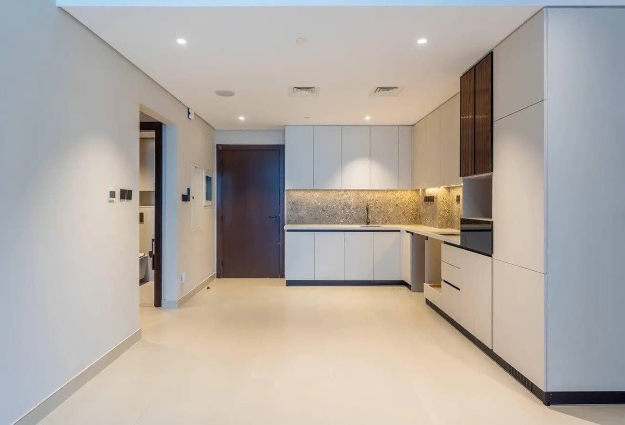 Luxury 2BR | Spacious Layout | Premium Amenities